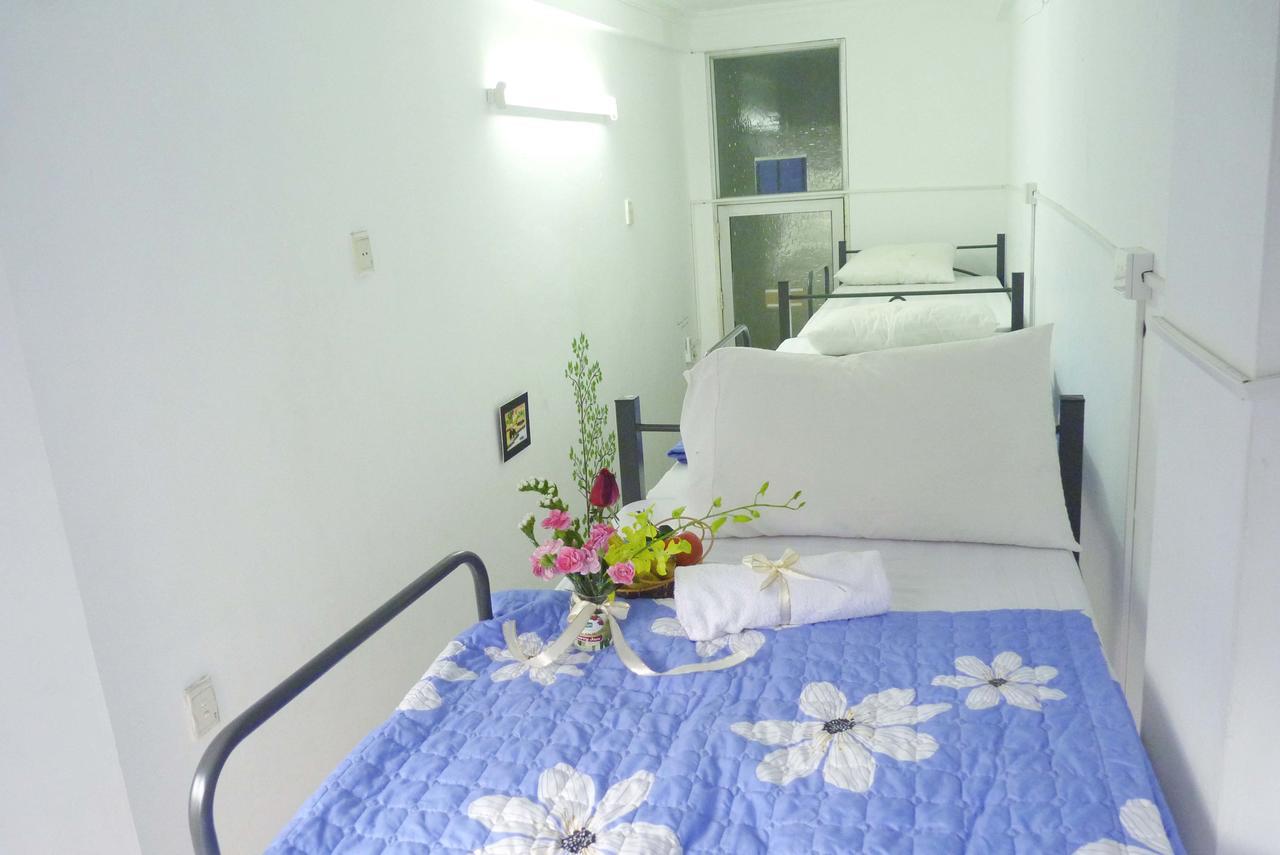 Daisy Hostel Hanoi Exterior photo